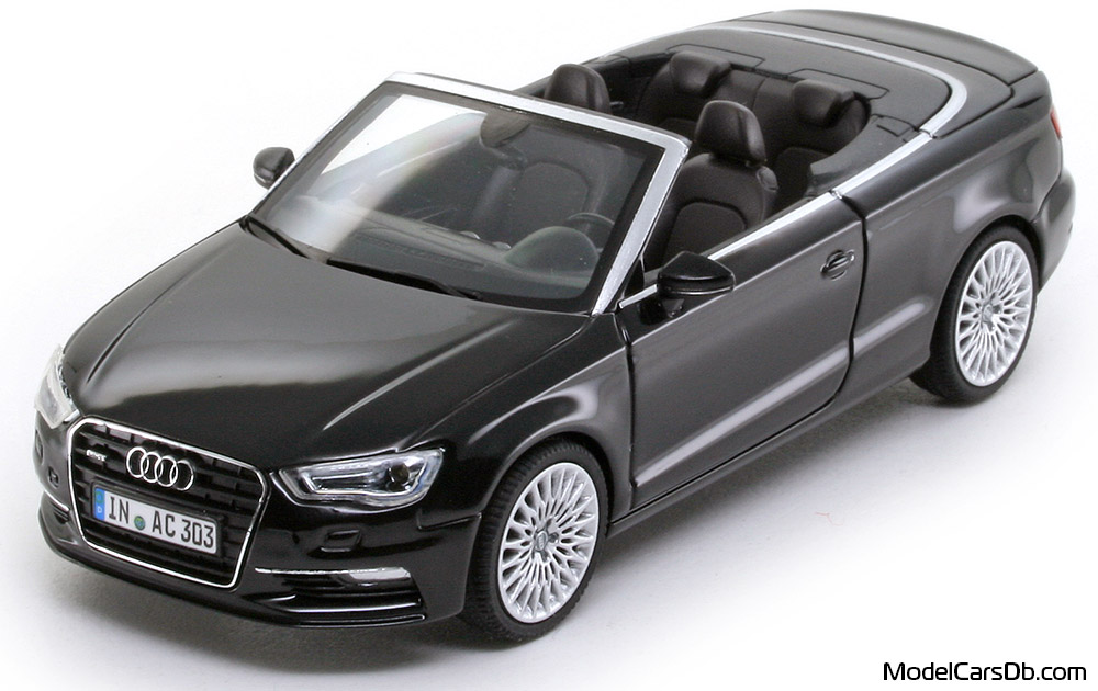 2013 - Audi A3 Cabriolet (8V) Herpa 1/43 (Black) Предна лява страна