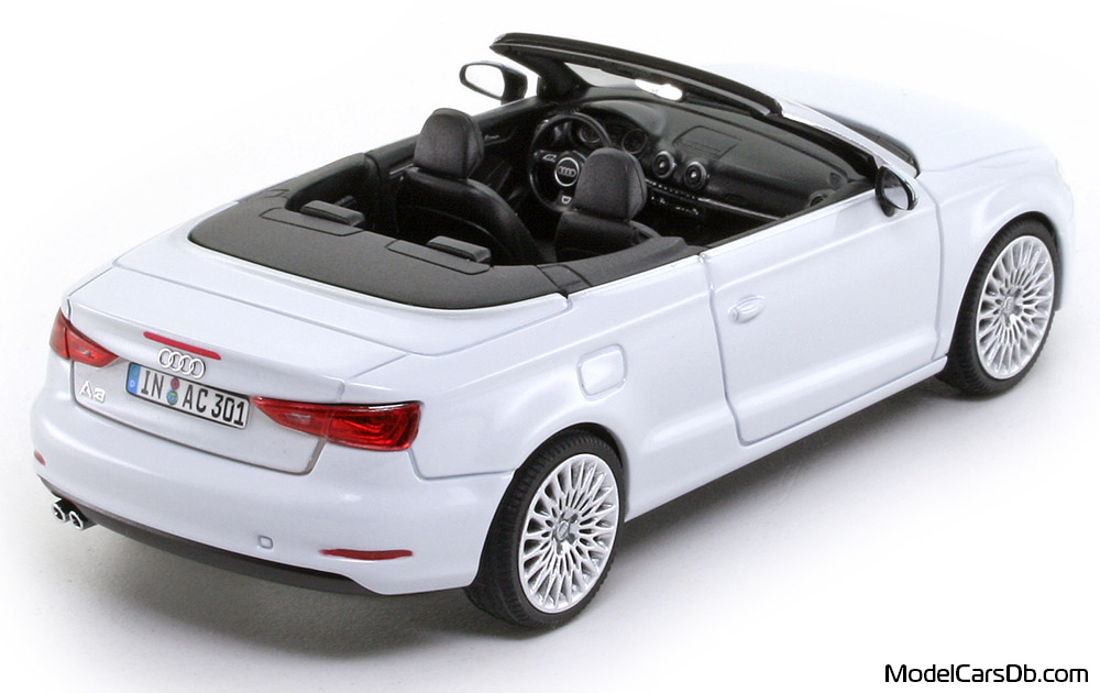 2013 - Audi A3 Cabriolet (8V) Herpa 1/43 (Бял) Задна дясна страна