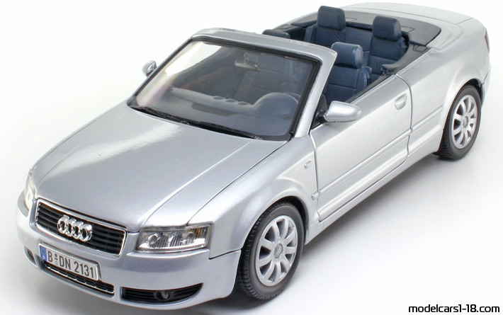 2003 - Audi A4 Cabriolet (B6) Mondo Motors 1/18 (Сребрист) Предна лява страна
