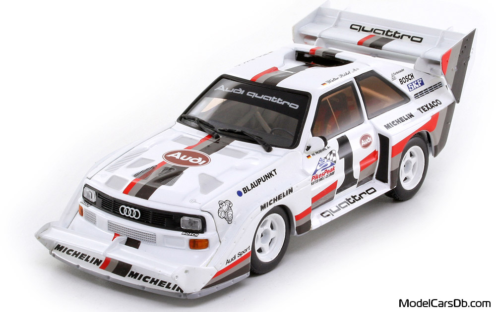 1987 - Audi Sport Quattro S1 Minichamps 1/43 (Бял / Кафяв) Предна лява страна