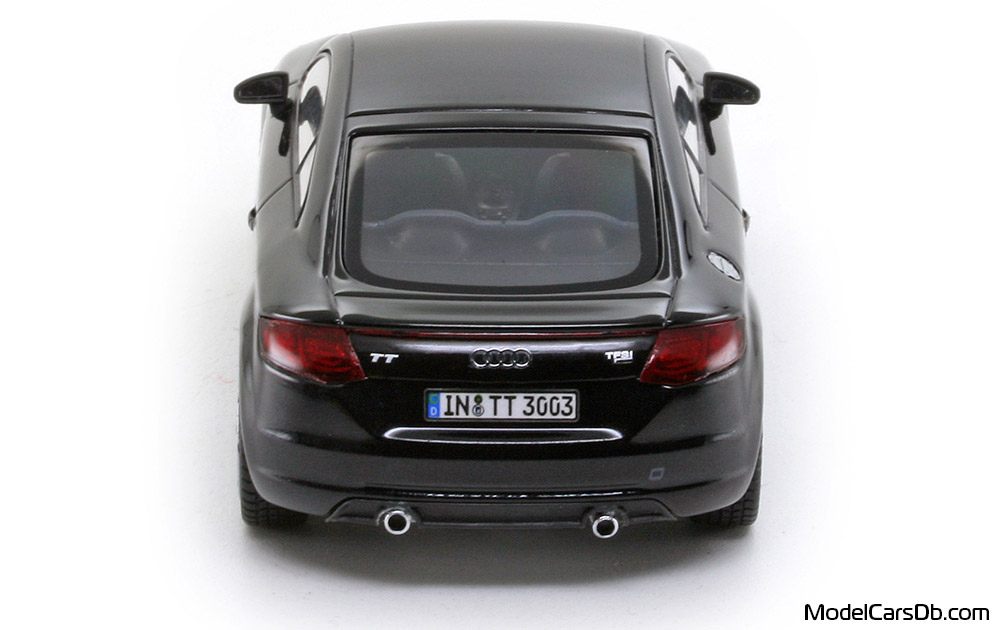 2014 - Audi TT (8S) iScale 1/43 (Black) Задница