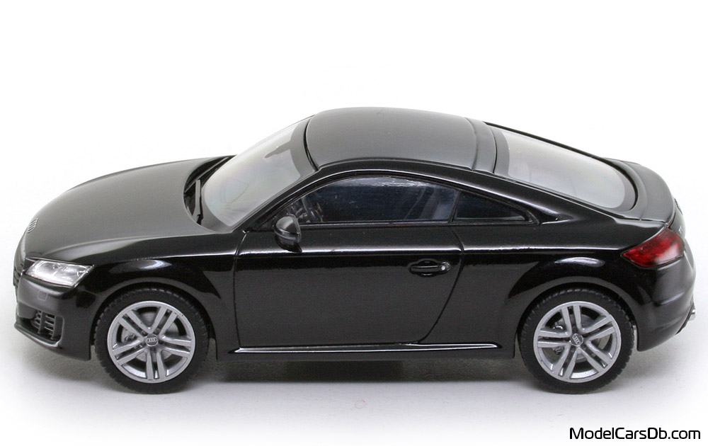 2014 - Audi TT (8S) iScale 1/43 (Black) Страна