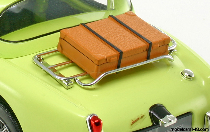 1958 - Austin Healey Sprite Revell 1/18 (Жълт) Багажник / Отварящи се фарове