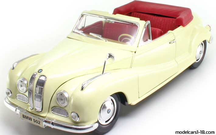 1955 - BMW 502 Maisto 1/18 (Аерограф) Предна лява страна