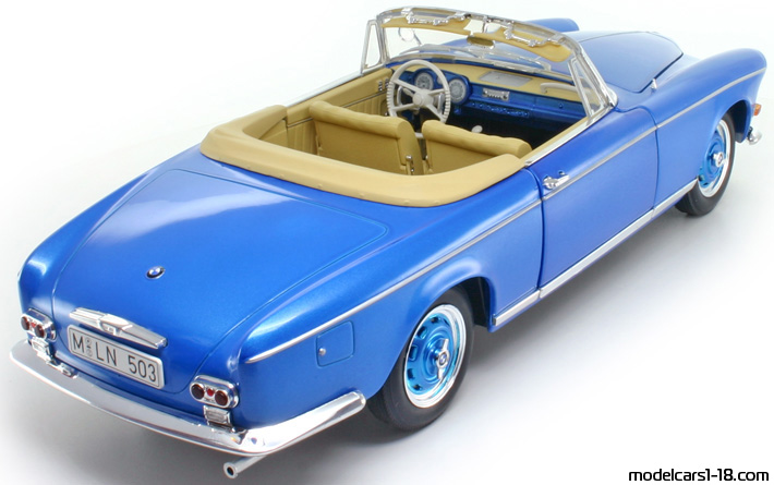 1956 - BMW 503 Revell 1/18 (Син) Задна дясна страна
