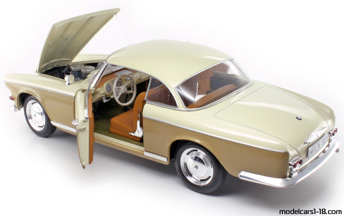 1956 - BMW 503 Revell 1/18 (Бял / Кафяв) Отваряеми части