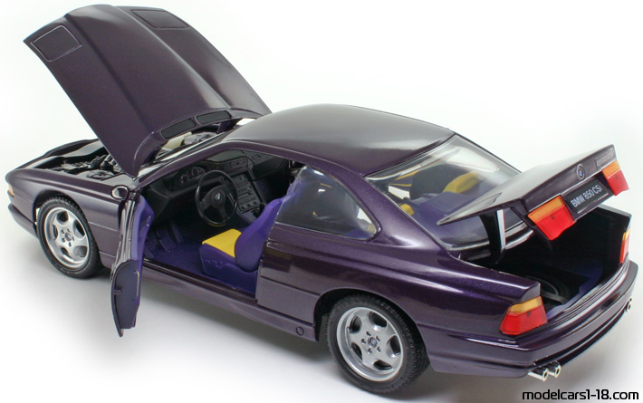 1990 - BMW 850 CSi (E31) Revell 1/18 (Лилав) Отваряеми части