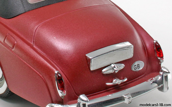 1959 - Bentley S2 Continental Solido 1/20 (Зелен) Багажник / Отварящи се фарове