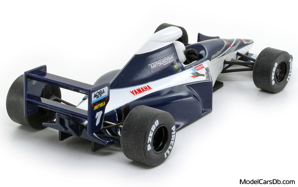 1991 - Brabham Yamaha BT60Y Kyosho 1/43 (Син / Бял) Задна дясна страна