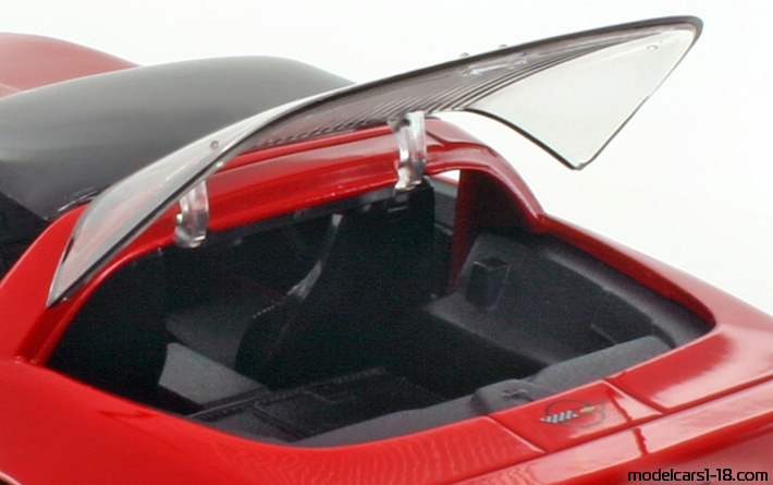 1984 - Chevrolet Corvette C4 ERTL 1/18 (Хромиран) Багажник / Отварящи се фарове