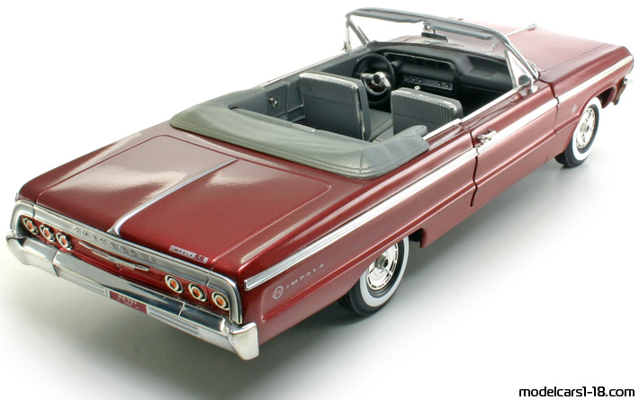 1964 - Chevrolet Impala SS 409 ERTL 1/18 (Червен) Задна дясна страна