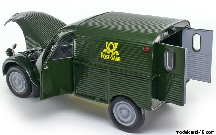 1952 - Citroen 2 CV Fourgonette Norev 1/18 (Зелен) Отваряеми части