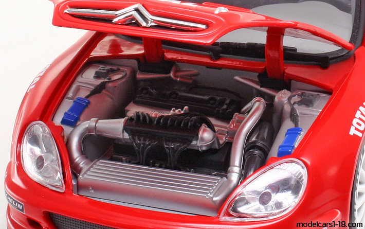 2001 - Citroen Xsara T4 WRC Solido 1/18 (Червен / Бял) Двигател