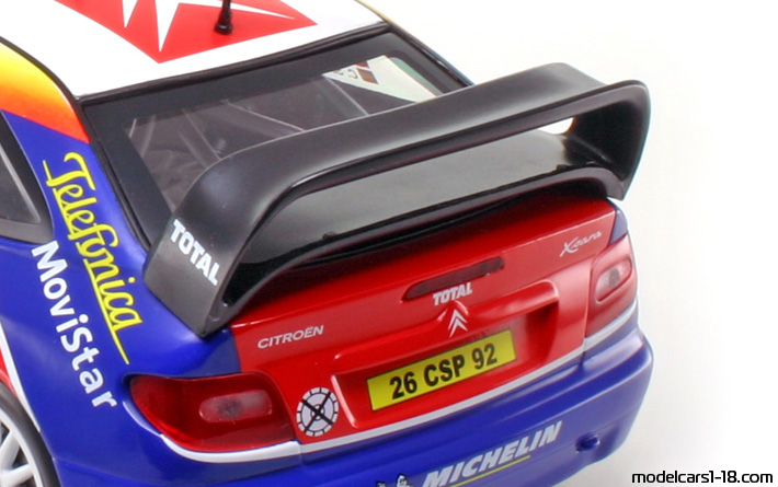 2003 - Citroen Xsara T4 WRC Solido 1/18 (Червен / Бял) Багажник / Отварящи се фарове