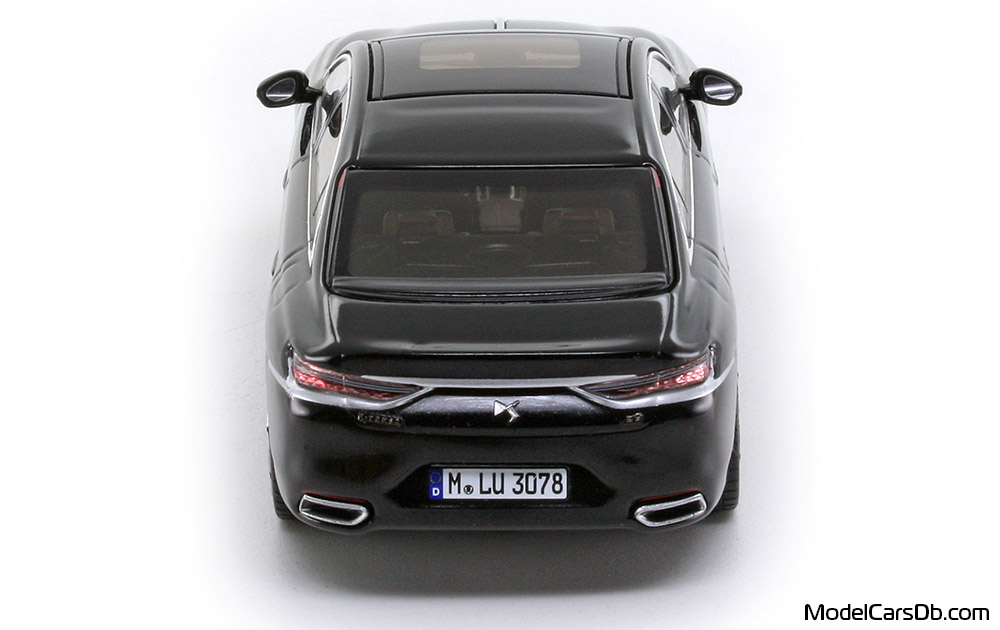 2020 - DS 9 Norev 1/43 (Черен) Задница