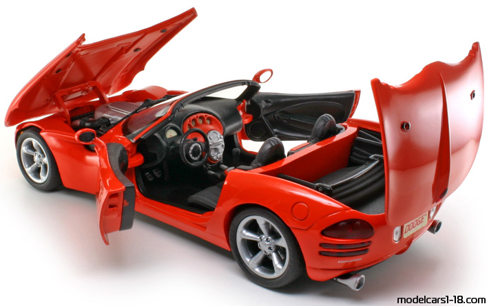 1997 - Dodge Copperhead Concept Anson 1/18 (Червен) Отваряеми части