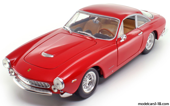 1962 - Ferrari 250 GT Lusso Hot Wheels 1/18 (Червен) Предна лява страна