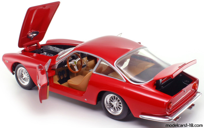 1962 - Ferrari 250 GT Lusso Hot Wheels 1/18 (Червен) Отваряеми части