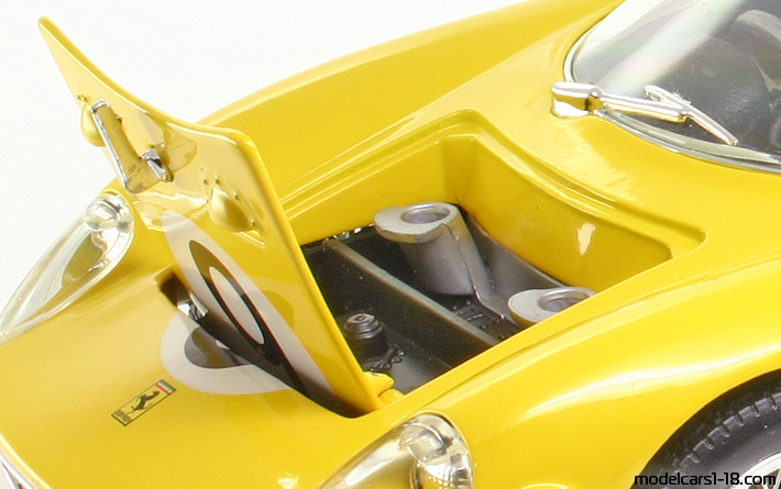 1964 - Ferrari 250 LM Hot Wheels 1/18 (Жълт / Бял) Багажник / Отварящи се фарове