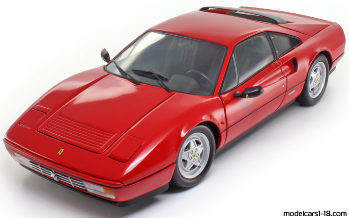 1988 - Ferrari 328 GTB Kyosho 1/18 (Червен) Предна лява страна