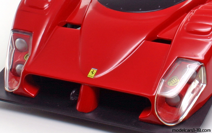 1993 - Ferrari 333 SP Hot Wheels 1/18 (Червен) Багажник / Отварящи се фарове