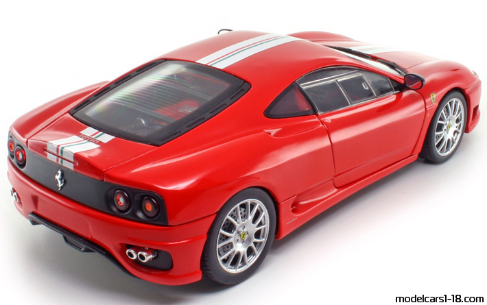 2003 - Ferrari 360 Challenge Stradale Hot Wheels 1/18 (Червен / Бял) Задна дясна страна