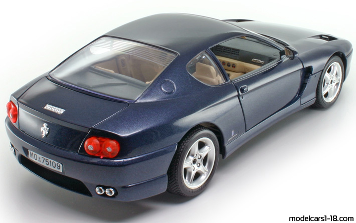 1992 - Ferrari 456 GT Bburago 1/18 (Син) Задна дясна страна