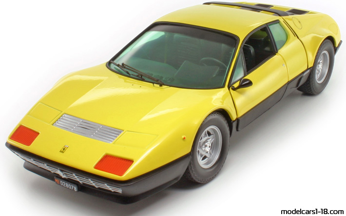 1976 - Ferrari 512 BB Chrono 1/18 (Yellow / Черен) Предна лява страна