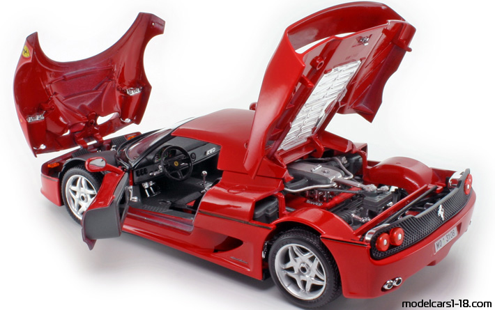 1995 - Ferrari F50 Bburago 1/18 (Червен) Отваряеми части