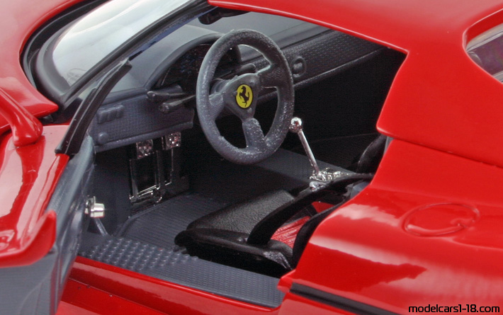 1995 - Ferrari F50 Hot Wheels 1/18 (Червен) Интериор арматурно табло