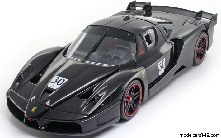 2005 - Ferrari FXX Elite 1/18 (Черен) Предна лява страна