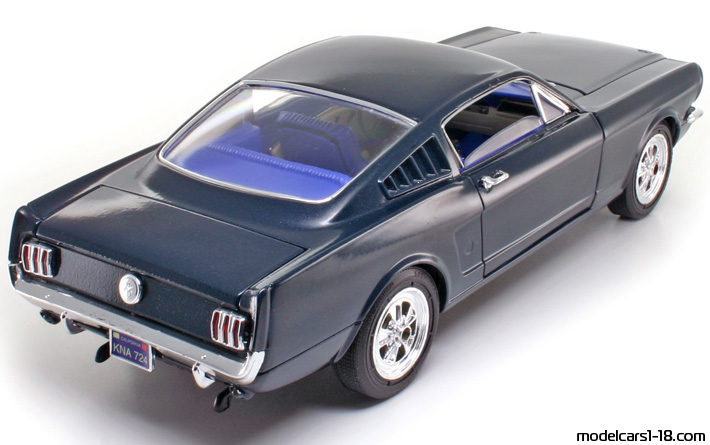 1965 - Ford Mustang GT Fastback Jouef Evolution 1/18 (Син) Задна дясна страна