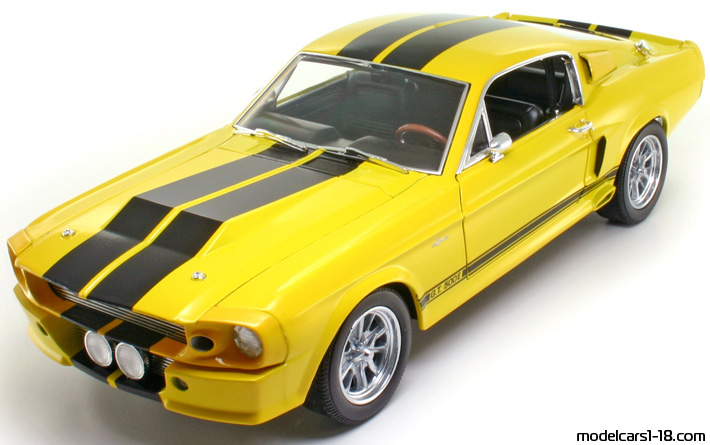 1967 - Ford Mustang Shelby GT500 Eleanor Shelby Collectibles 1/18 (Yellow / Черен) Предна лява страна