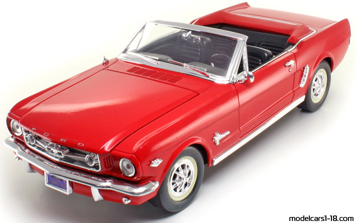 1965 - Ford Mustang Mira 1/18 (Червен) Предна лява страна