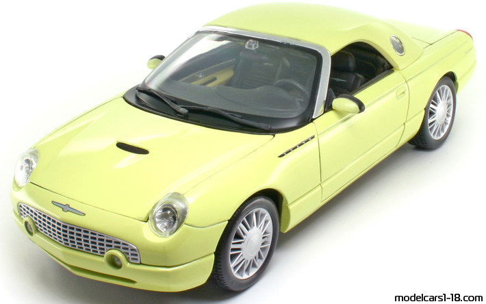 2002 - Ford Thunderbird Maisto 1/18 (Жълт) Предна лява страна