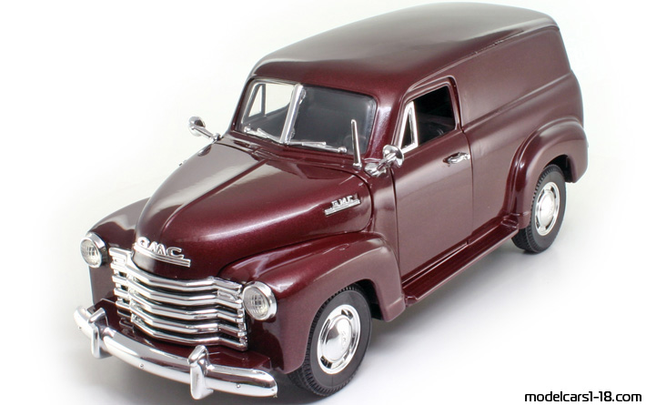 1950 - GMC Panel Truck Mira 1/18 (Червен) Предна лява страна