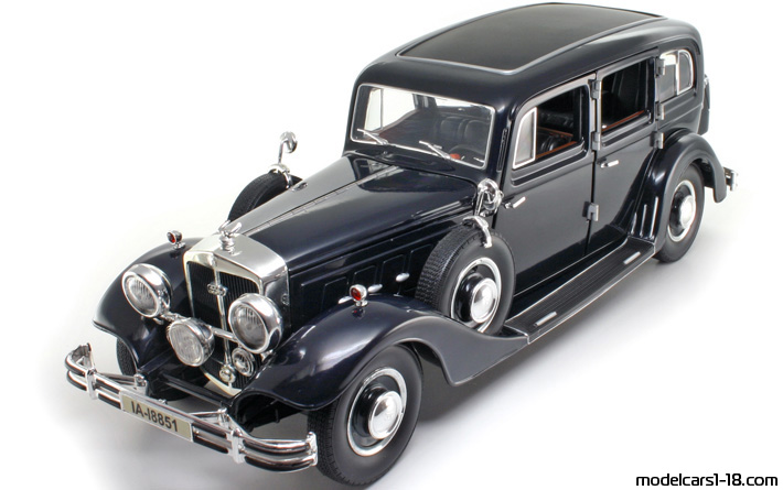 1937 - Horch 851 Pullman Ricko 1/18 (Син) Предна лява страна