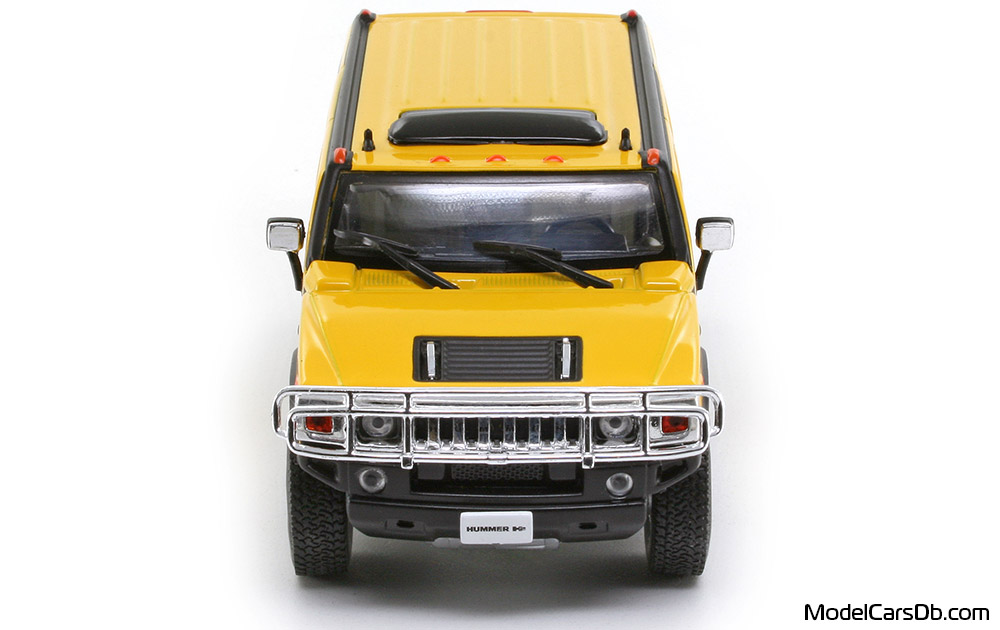 2004 - Hummer H2 Wagon Norev 1/43 (Жълт) Предница