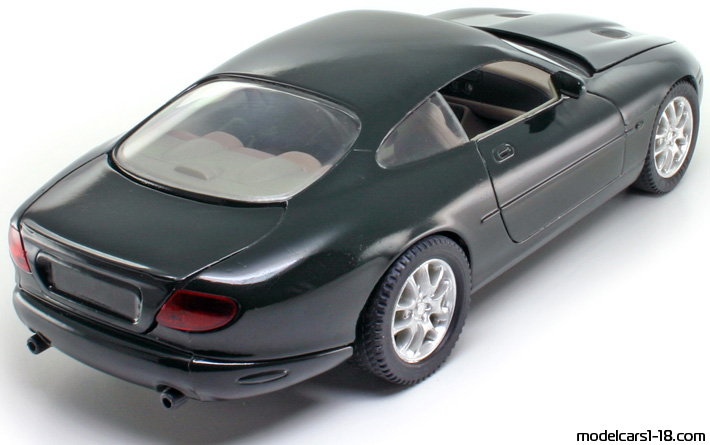 2000 - Jaguar XKR Solido 1/18 (Кафяв) Задна дясна страна