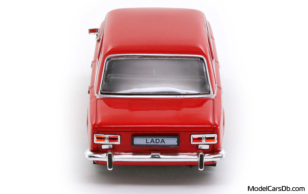 1970 - Lada Zhiguli (2101) DeAgostini 1/43 (Червен) Задница