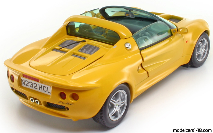 1996 - Lotus Elise Chrono 1/18 (Жълт) Задна дясна страна