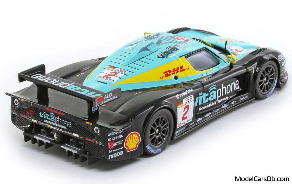 2008 - Maserati MC12 GT1 IXO 1/43 (Black / Син) Задна дясна страна