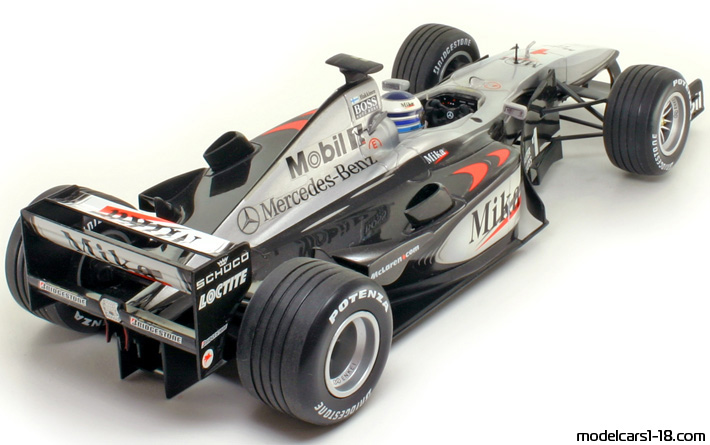 2000 - McLaren Mercedes MP4-15 Minichamps 1/18 (Светло сребрист / Черен) Задна дясна страна