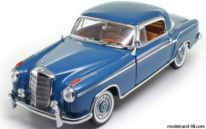 1956 - Mercedes 220 SE (W180) Sun Star 1/18 (Син) Предна лява страна