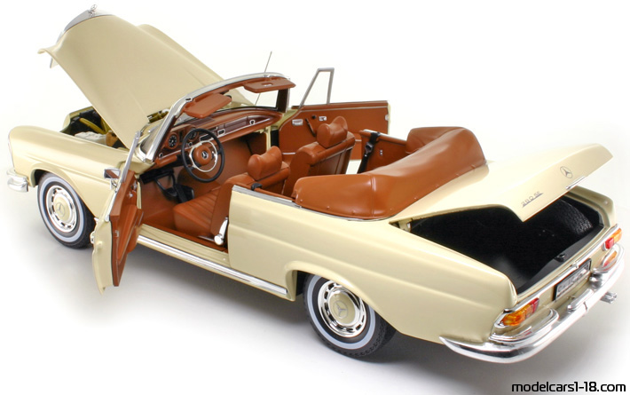 1969 - Mercedes 280 SE (W111) Norev 1/18 (Бял) Отваряеми части