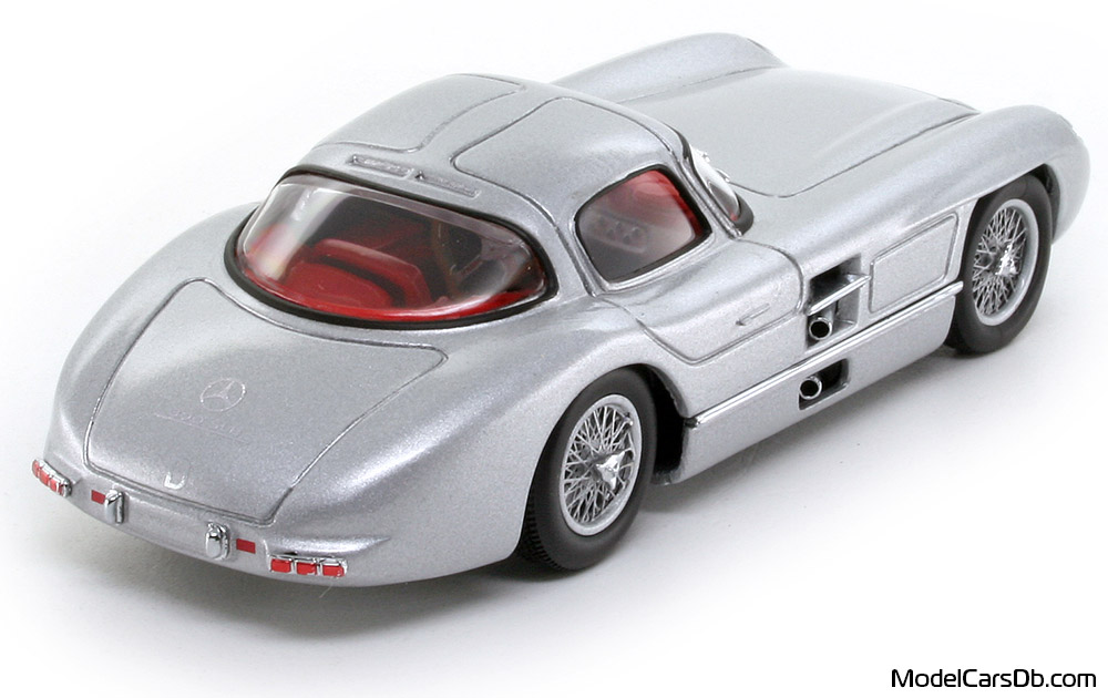 1955 - Mercedes 300 SLR (W196S) Minichamps 1/43 (Сребрист) Задна дясна страна