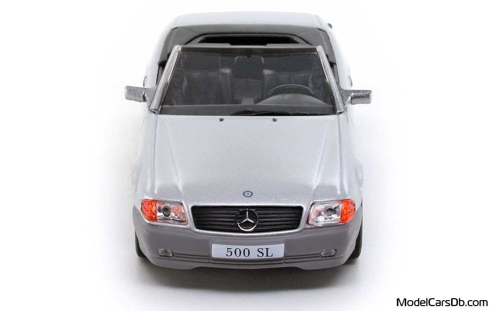1989 - Mercedes 500 SL (R129) DeAgostini 1/43 (Сребрист / Сив) Предница