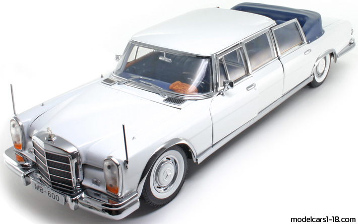 1966 - Mercedes 600 Pullman-Landaulet (W100) Sun Star 1/18 (Black) Предна лява страна