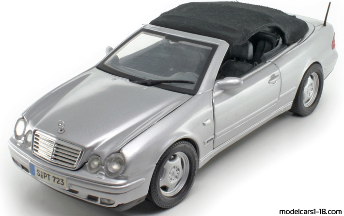 1997 - Mercedes CLK 320 (A208) Anson 1/18 (Сребрист) Предна лява страна