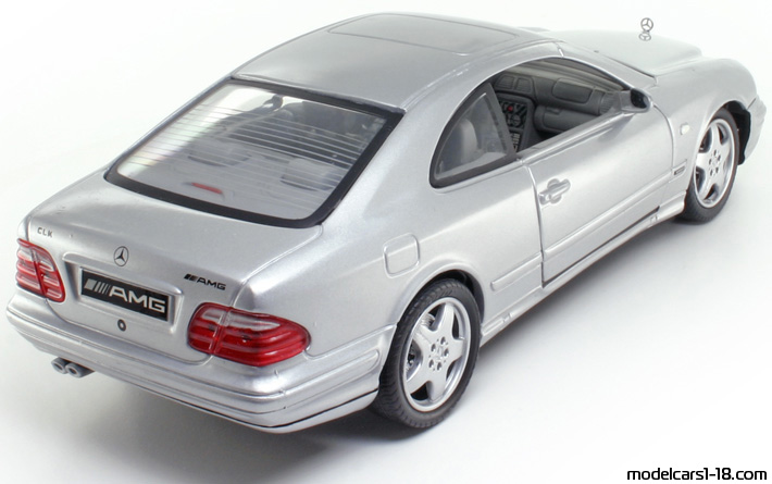 1997 - Mercedes CLK 55 AMG (C208) Anson 1/18 (Сребрист) Задна дясна страна